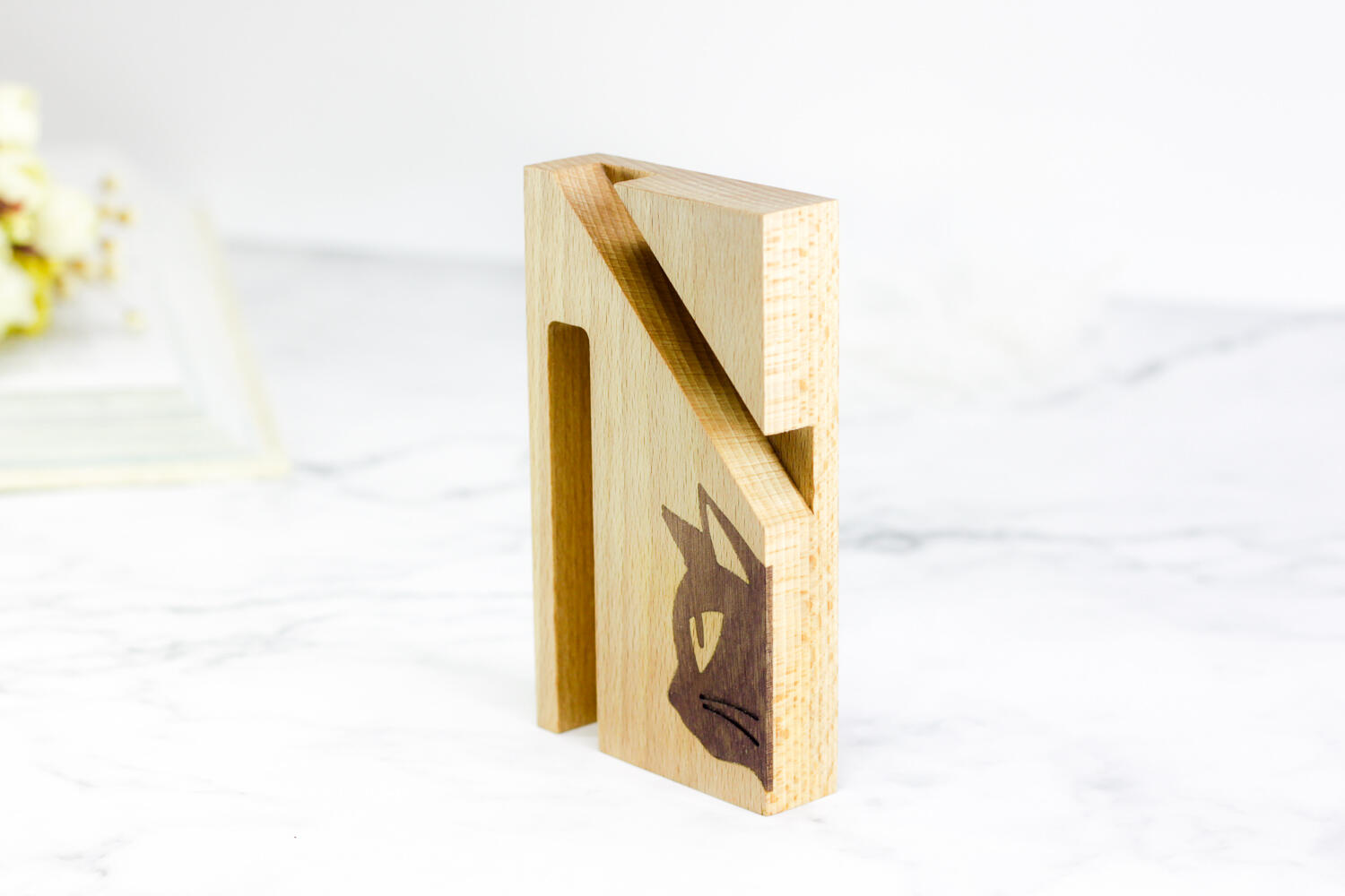 Cat Wood Phone Stand